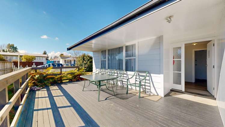 20 Thompson Street Tokoroa_16