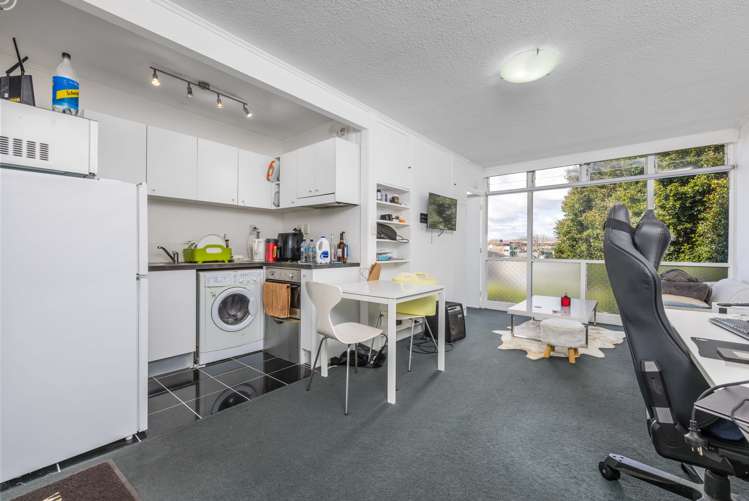 67 Saint Vincent Avenue Remuera_12