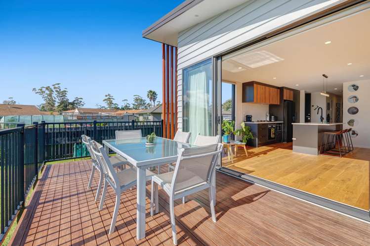 30 Aitkenhead Court Parakai_13
