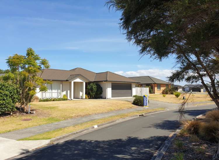 9 Karo Street Ruakaka_13
