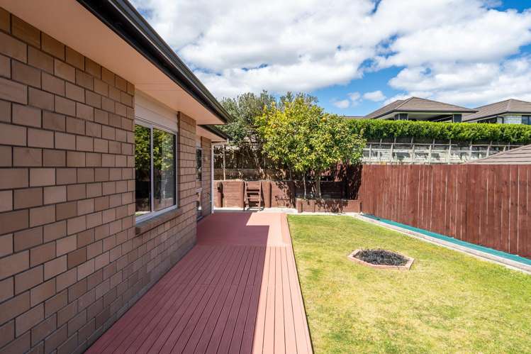 86 Mataroa Crescent Flagstaff_24