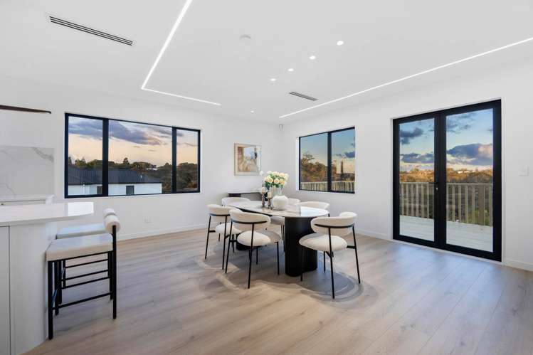11 Awanui Road Red Beach_9