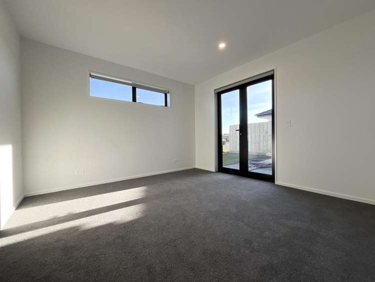 2 Maple Lane 11103_9