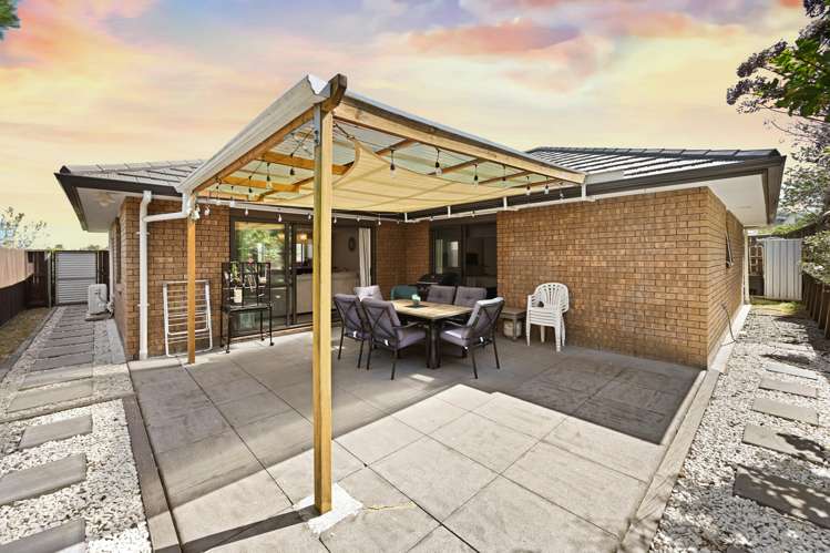 56 Farnborough Drive Grandview Heights_14