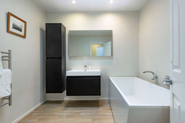 118 Atkinson Road Titirangi_14