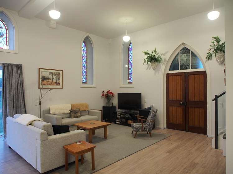 1686 Waimate Highway Makikihi_7