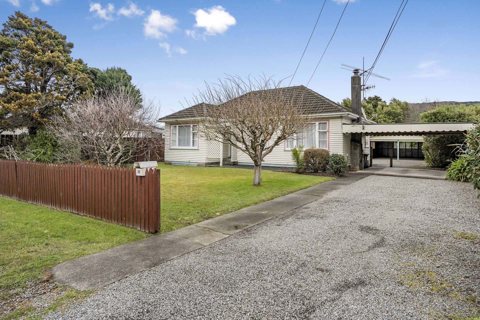 27 Bull Avenue Wainuiomata_0