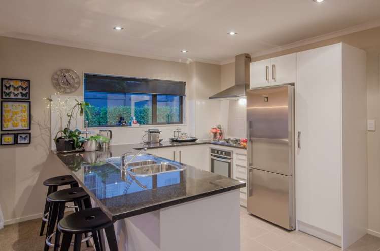 64 Oakley Avenue Waterview_9