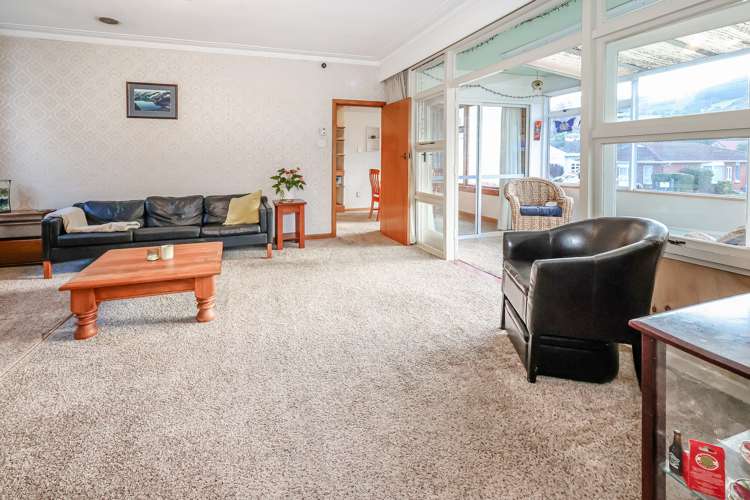 410 North Road North East Valley_8