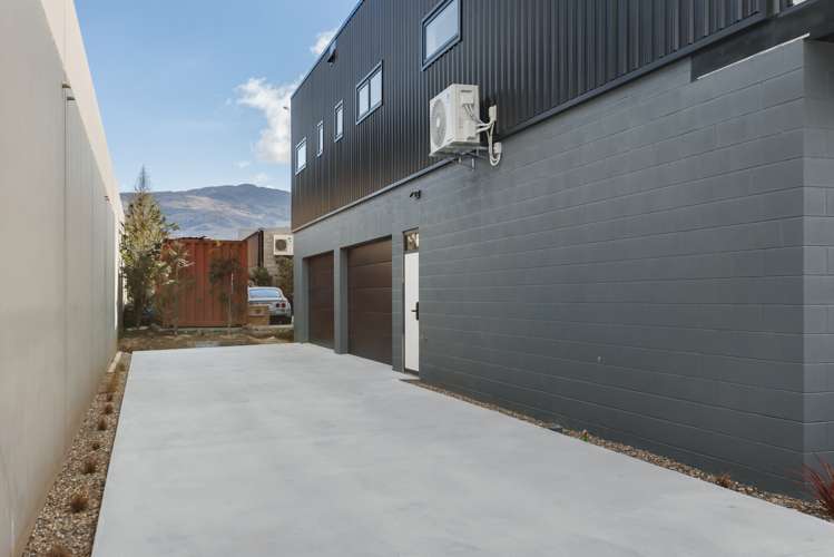 12 Le Mans Grove Cromwell_14