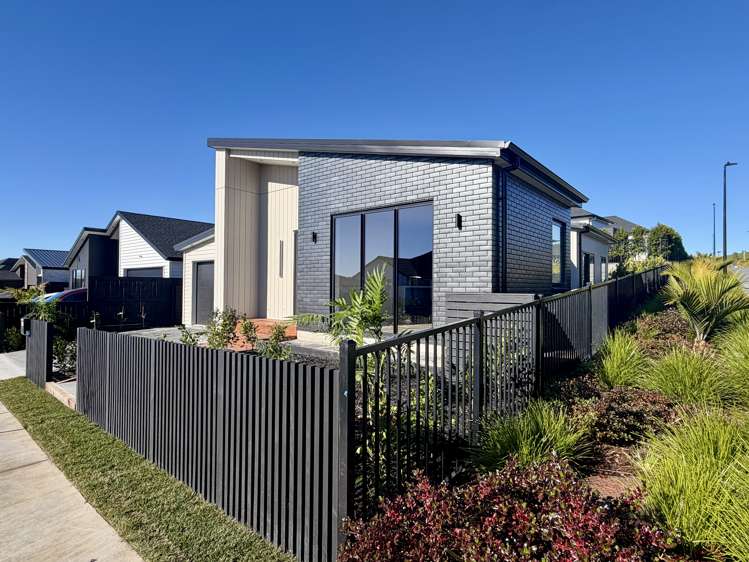 15 Tukutata Crescent Milldale_18