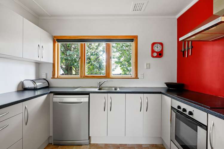 3a Leeds Street Silverdale_3