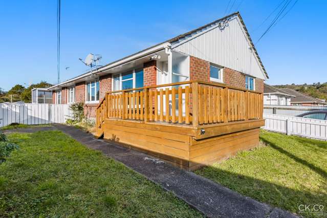 Easy Living Close to Everything in Clouston Park