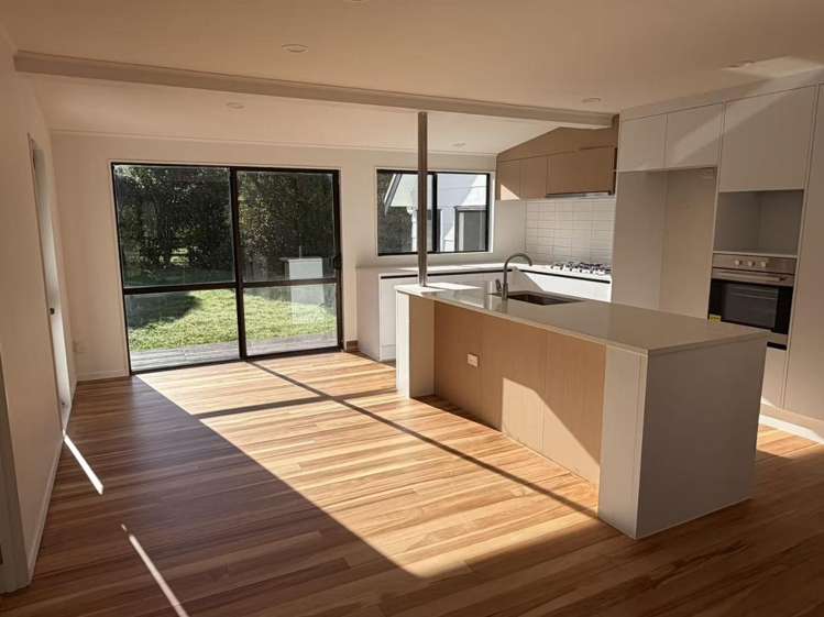 174 Old North Road Kumeu_4