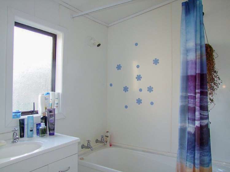 232 Union Street Milton_7