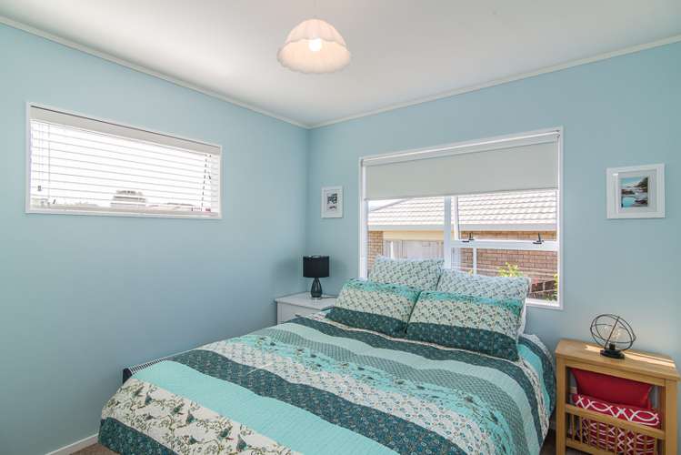 1 Beachwater Grove Paraparaumu Beach_11