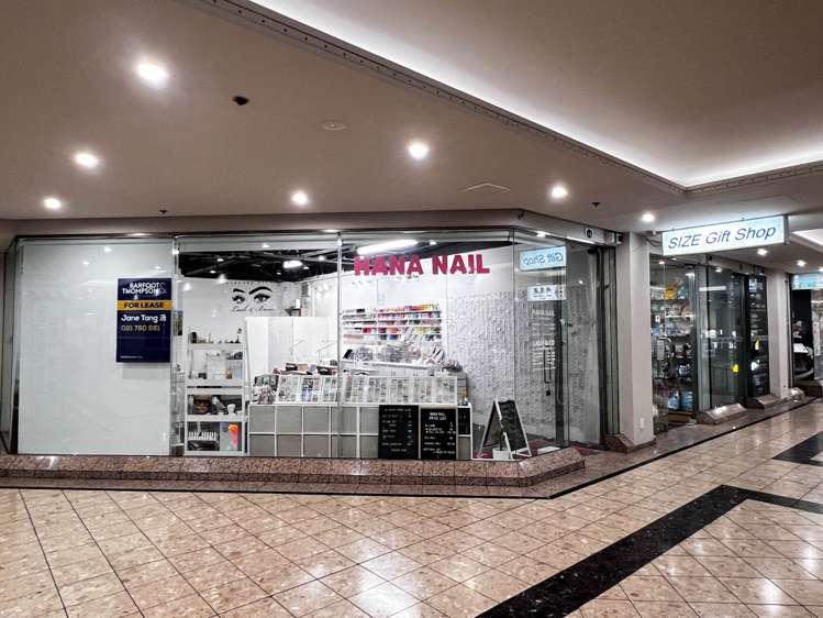 Unit 2J/239 Queen Street_0