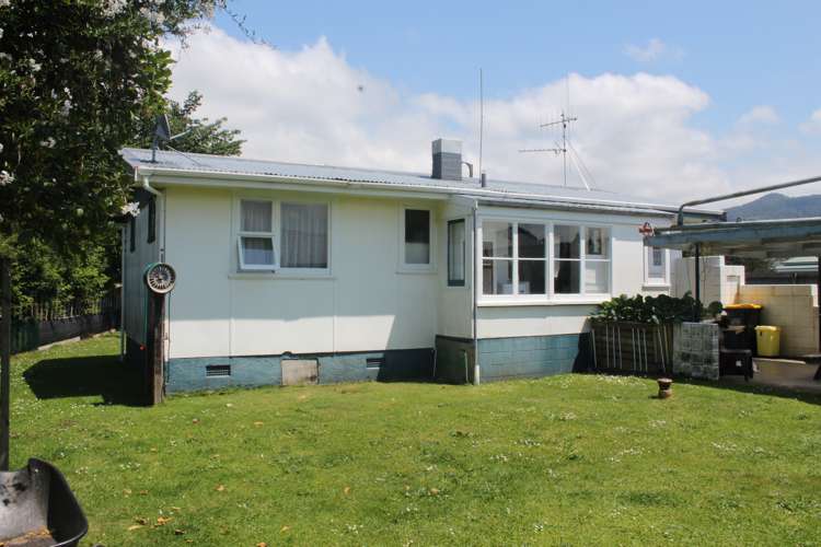 60 Gladstone Road Waihi_13