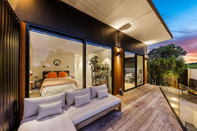 131a Beach Road Castor Bay_5