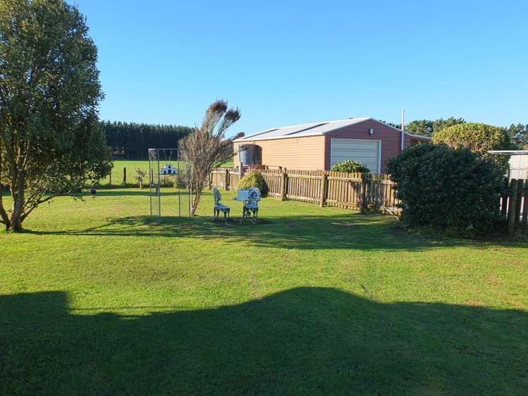 29 Edinburgh Terrace Foxton Beach_5