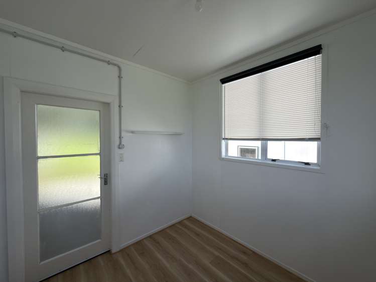 51 Douglas Street Okitu_12