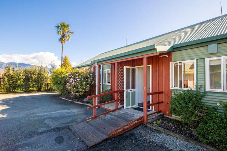 87 Commercial Street Takaka_29