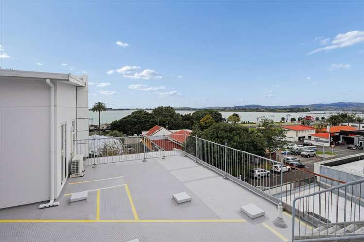 30A Willow Street Tauranga Central_18