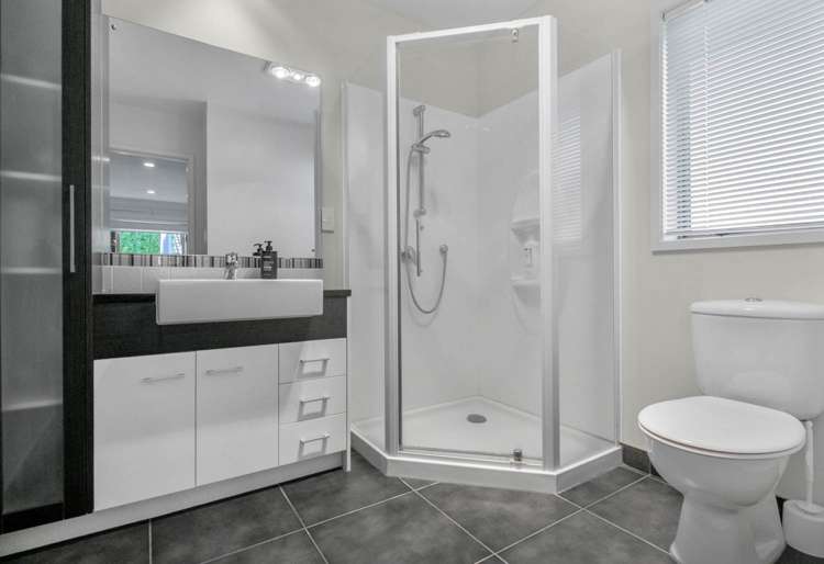 5 Fintry Place Flat Bush_12