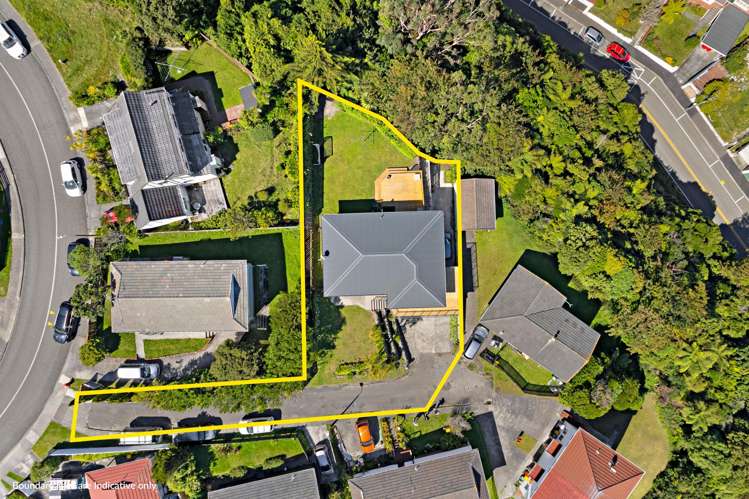 34 Percy Dyett Drive Karori_16