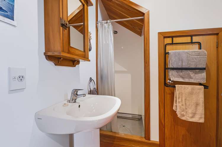 30 Mount Ave Pauanui_14