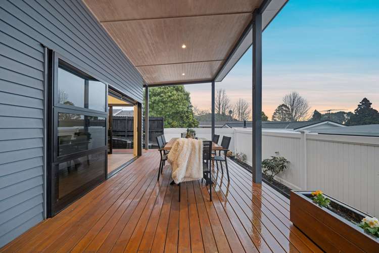 5 Frank Place Hill Park_27
