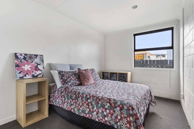 100 Ocean Road Whangamata_19