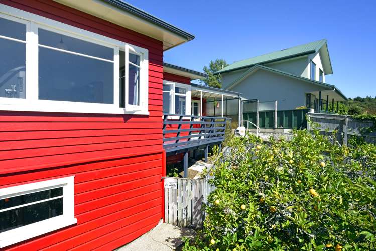 26 Matipo Terrace Toi Toi_18