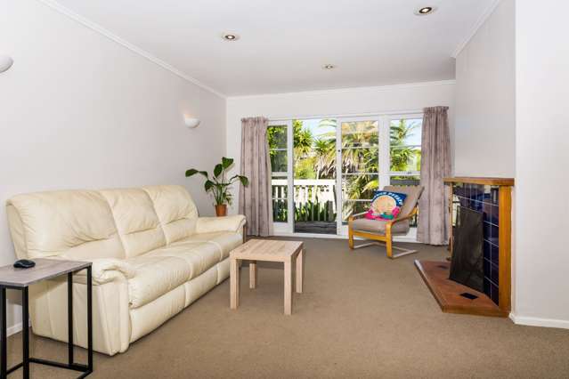 102 Bruce Road Glenfield_2