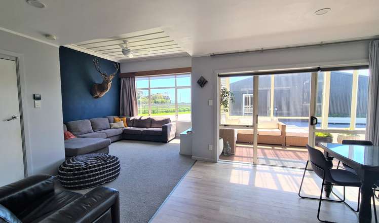 3636 South Road Opunake_10