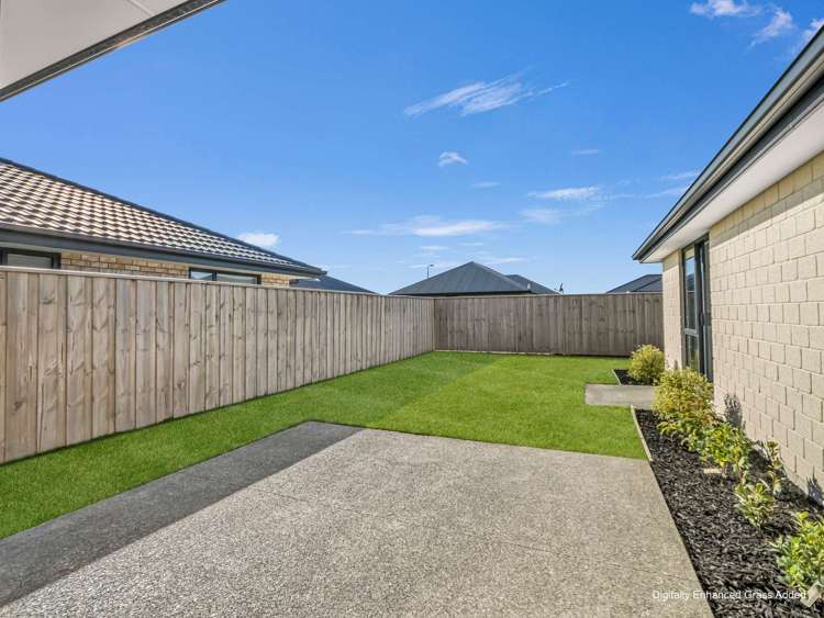 13 Nathaniel Archer Street Woodend_11