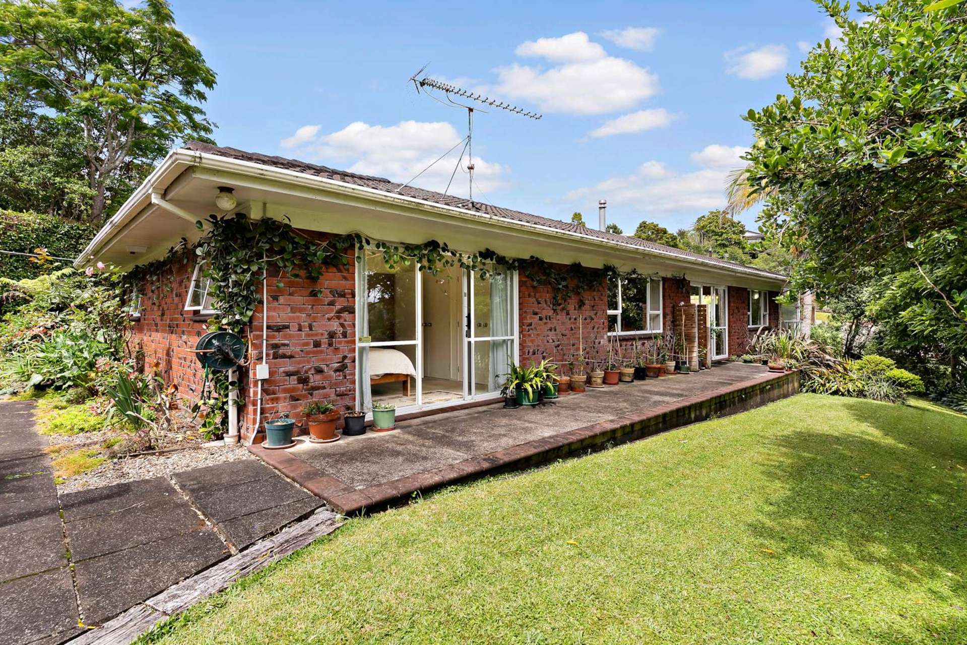 109a Glengarry Road Glen Eden_0