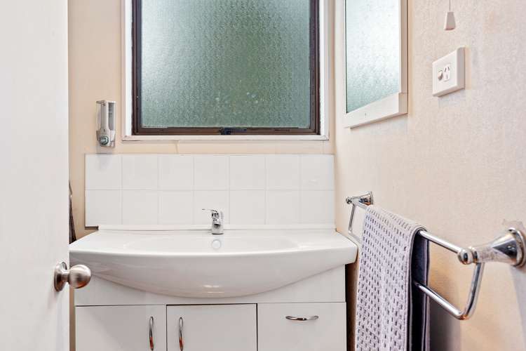 724 Poyntzs Road West Eyreton_9