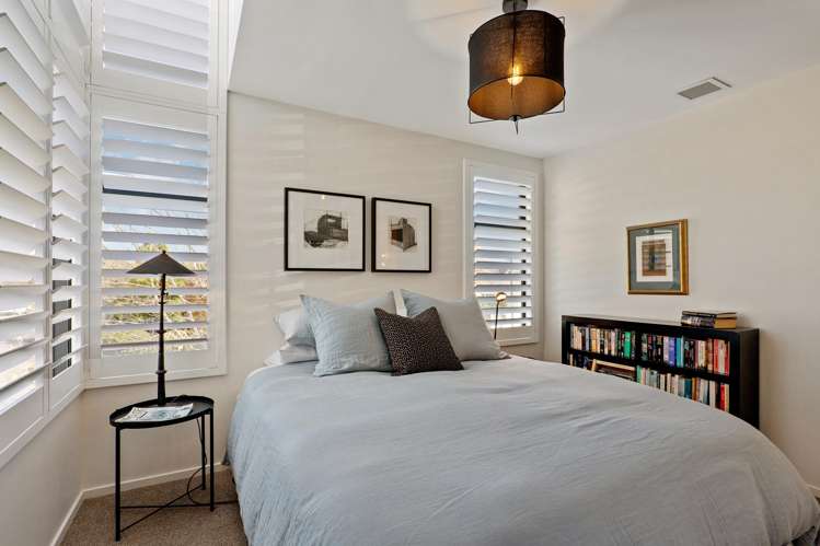 2 Bretts Road St Albans_14