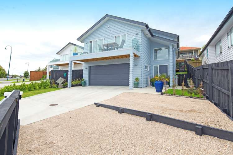 255 Alec Craig Way Gulf Harbour_18