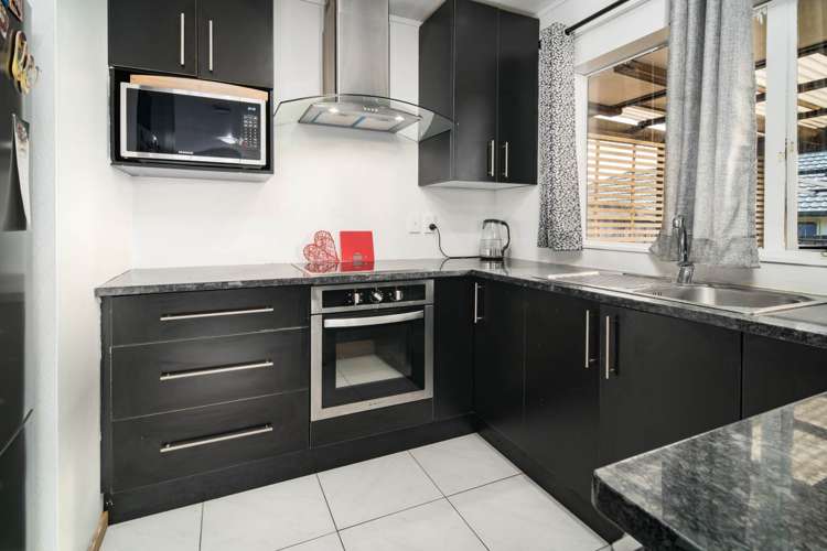 24a Wai Iti Place Clendon Park_5