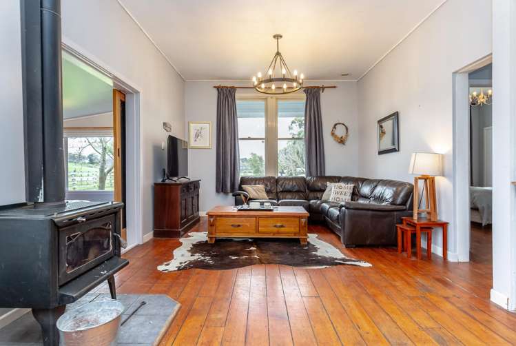 693 Kahutara Road Kahutara_11