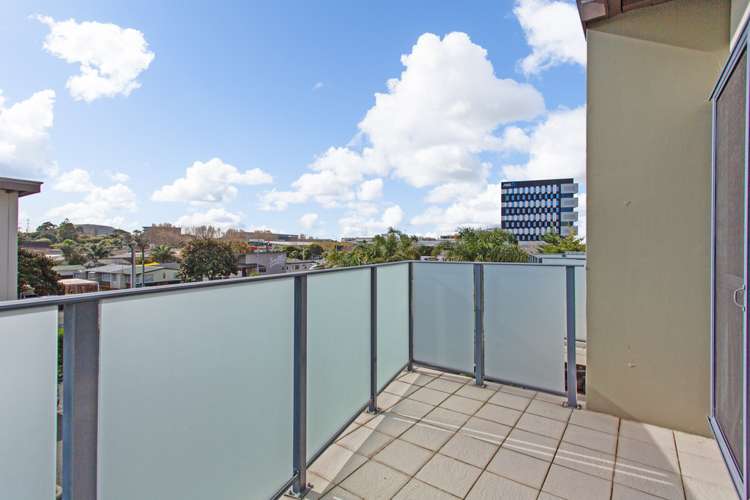 8 Aranui Road Mount Wellington_22