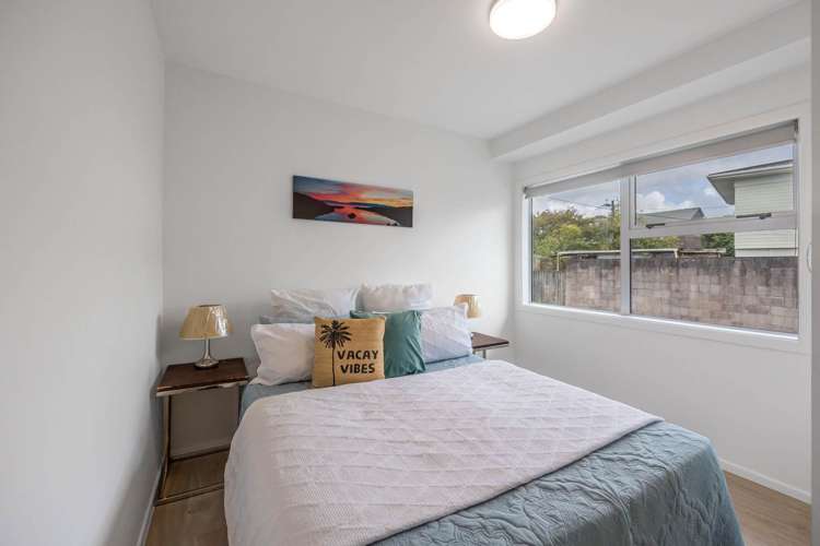 1/11 Corunna Road Milford_14