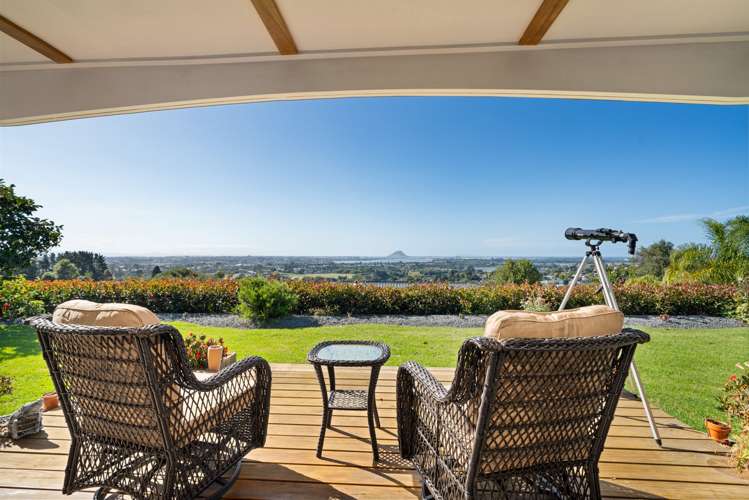 12 Tobacco Hill_0