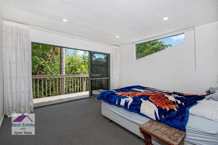 329 Beach Road (Off Pah Road) Onerahi_11