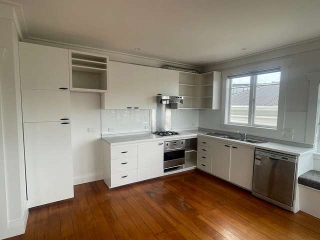 1/5 Barrington Road Grey Lynn_2