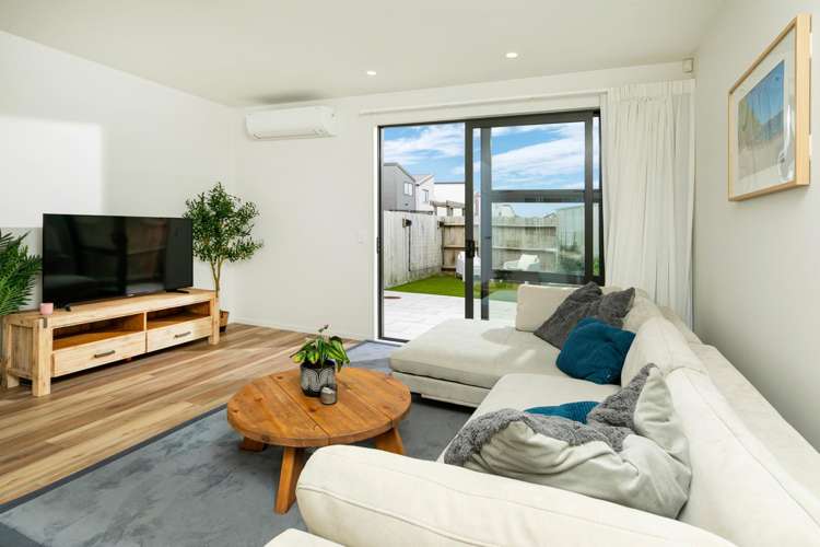 6 Landing Path Drive Hobsonville_4