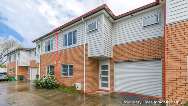 2/61 York Street Hamilton East_3