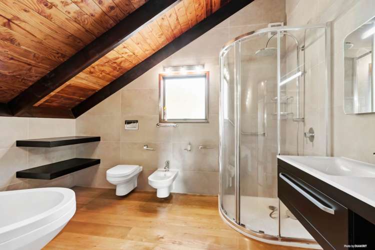 11 Hebe Place Birkenhead_10